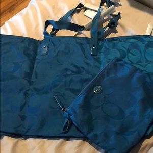 Coach Tote with pouch